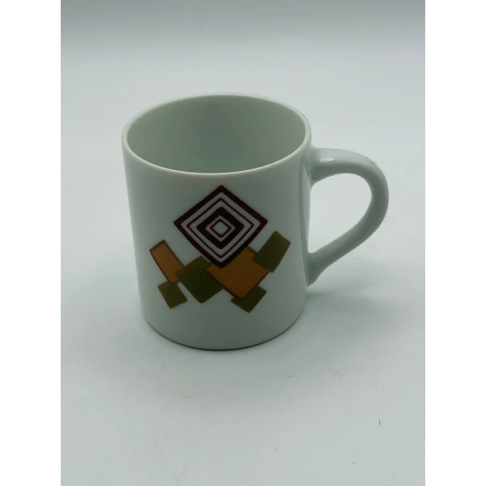 Mid Century espresso mug Porcelana Schmidt in brazil, retro vintage geometric